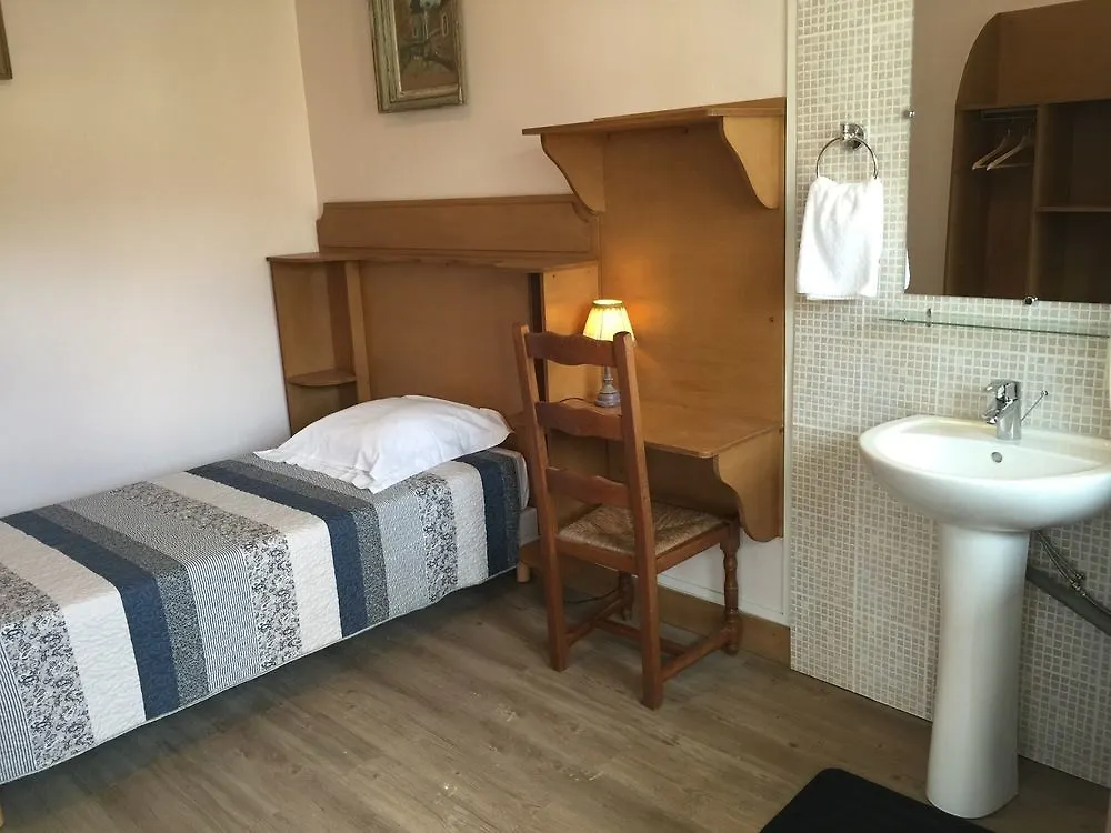 Hotel De La Felicite 3*