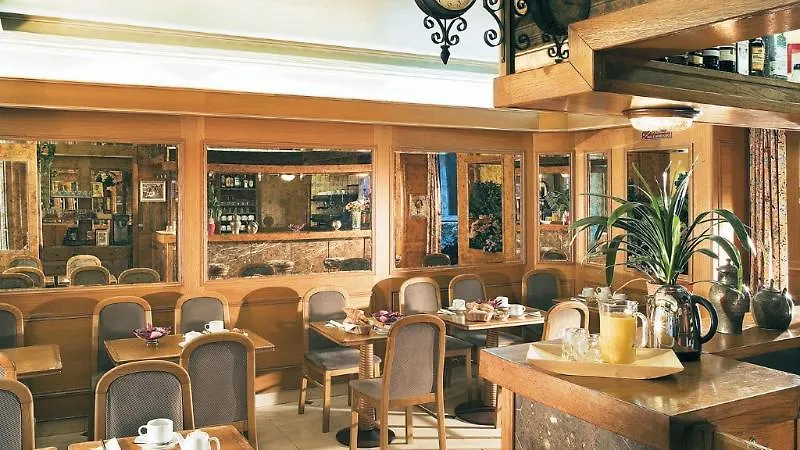 赞美酒店